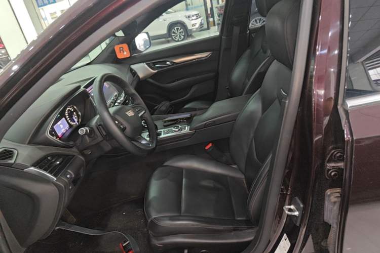 Used Cadillac CT5 2020 28T Luxury Version Left Front Seat