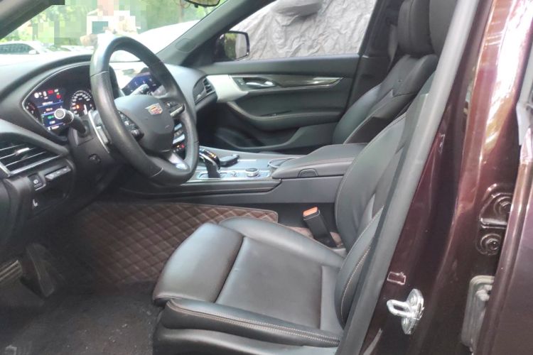 Used Cadillac CT5 2020 Revised 28T Platinum Sport Edition Left Front Seat