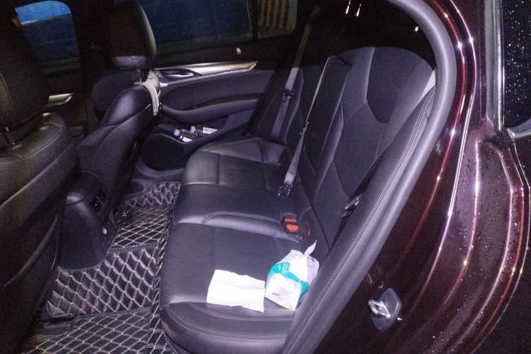 Used Cadillac CT5 2020 28T Luxury Version Left Rear Seat