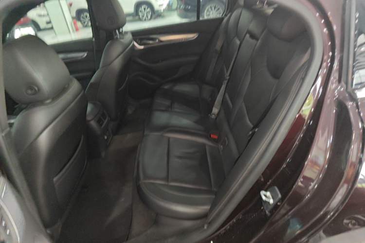 Used Cadillac CT5 2020 28T Luxury Version Left Rear Seat