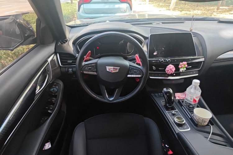 Used Cadillac CT5 2020 28T Tech Edition Steering Wheel