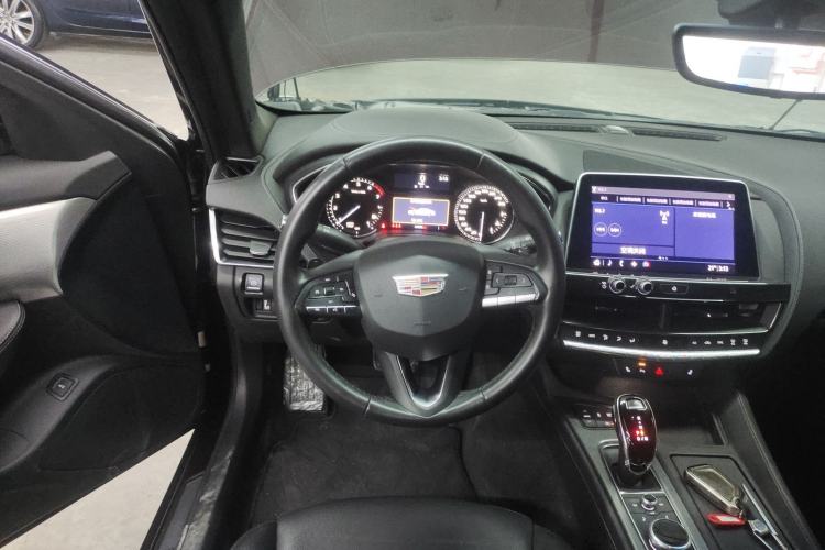 Used Cadillac CT5 2020 28T Luxury Version Steering Wheel
