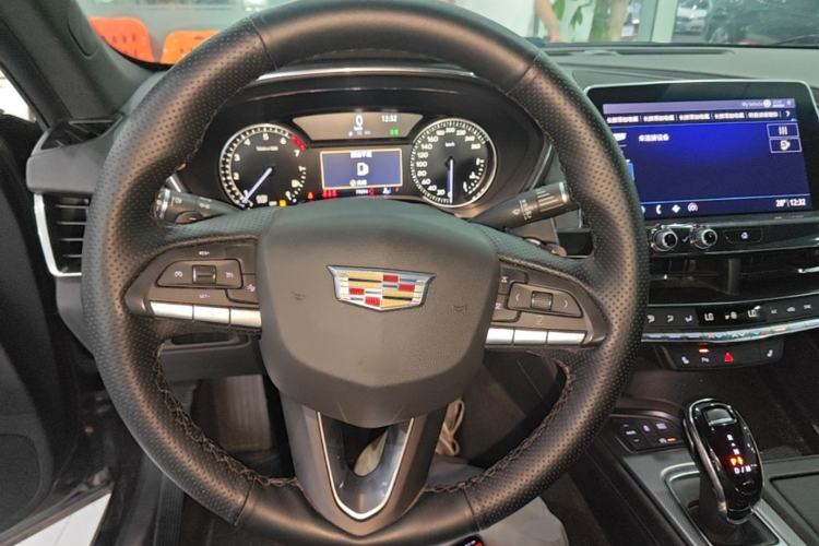 Used Cadillac CT5 2020 28T Luxury Version Steering Wheel