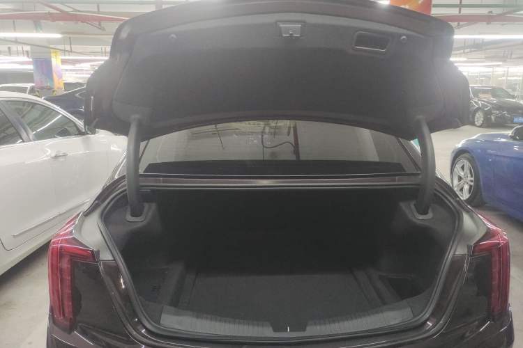 Used Cadillac CT5 2020 28T Luxury Version Trunk