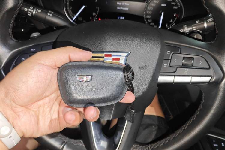 Used Cadillac CT5 2020 Revised Version 28T Luxury Edition Vehicle Key