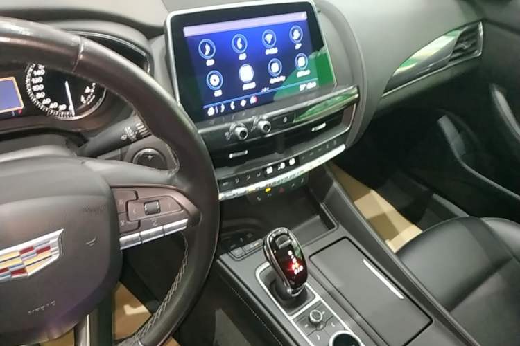 Used Cadillac CT5 2020 28T Fashion Edition Audio And AC Panel