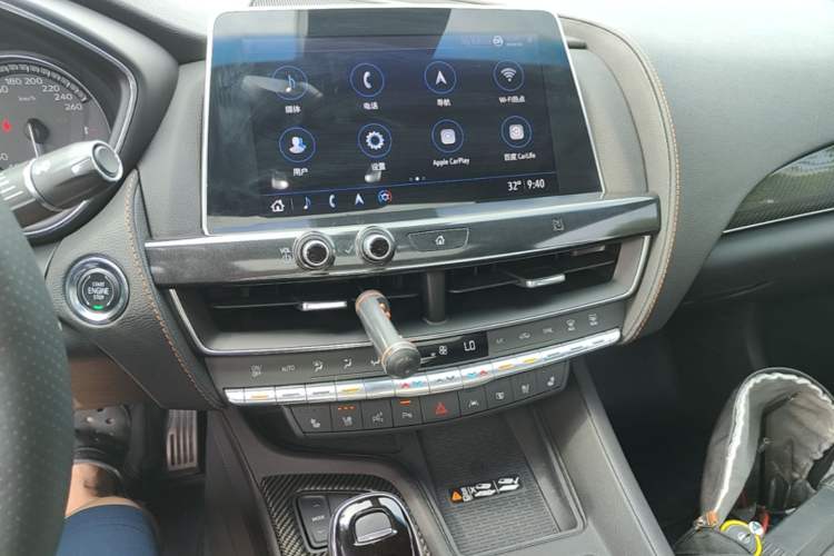 Used Cadillac CT5 2020 Revised 28T Platinum Sport Edition Audio And AC Panel