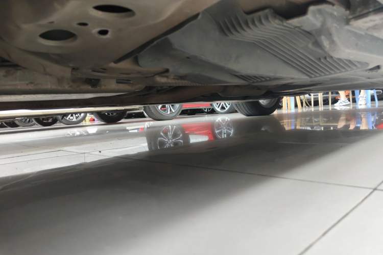 Used Cadillac CT5 2020 28T Fashion Edition Chassis Front Left