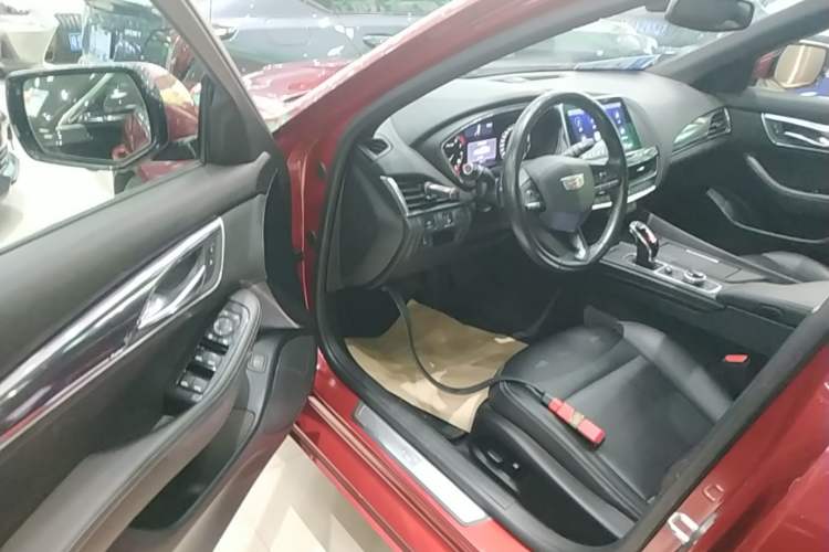 Used Cadillac CT5 2020 28T Fashion Edition Driver Seat