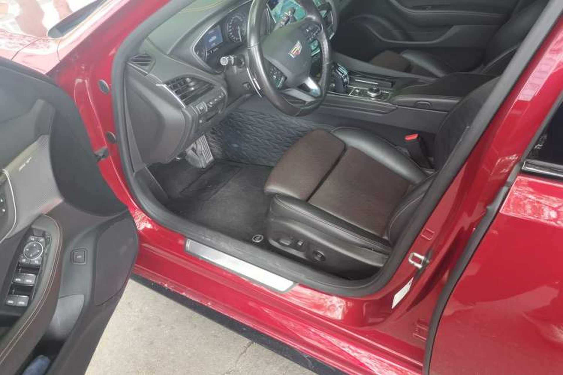Used Cadillac CT5 2020 28T Platinum Sport Edition Driver Seat