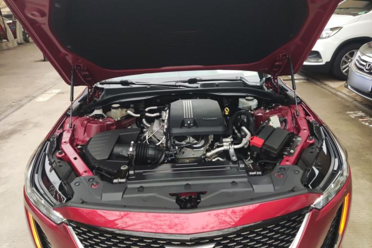 Used Cadillac CT5 2020 28T Fashion Edition Engine Bay
