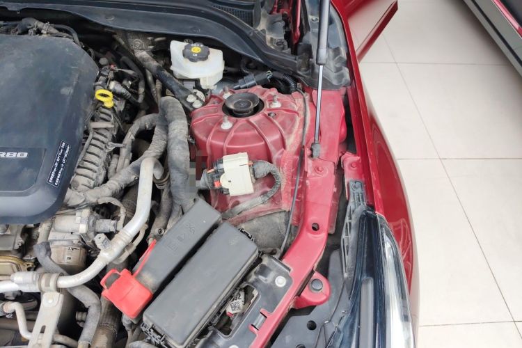 Used Cadillac CT5 2020 28T Fashion Edition Engine Bay Left