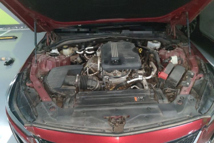 Used Cadillac CT5 2020 28T Leading Sport Model Engine Bay
