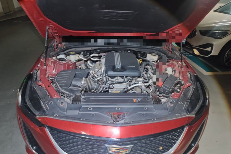 Used Cadillac CT5 2020 28T Fashion Edition Engine Bay