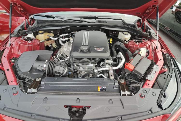 Used Cadillac CT5 2020 Revised 28T Platinum Sport Edition Engine Bay