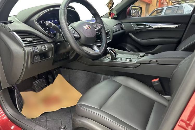 Used Cadillac CT5 2020 28T Fashion Edition Interior 3