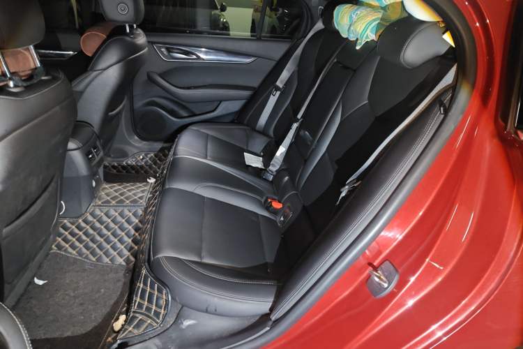 Used Cadillac CT5 2020 28T Fashion Edition Interior 4