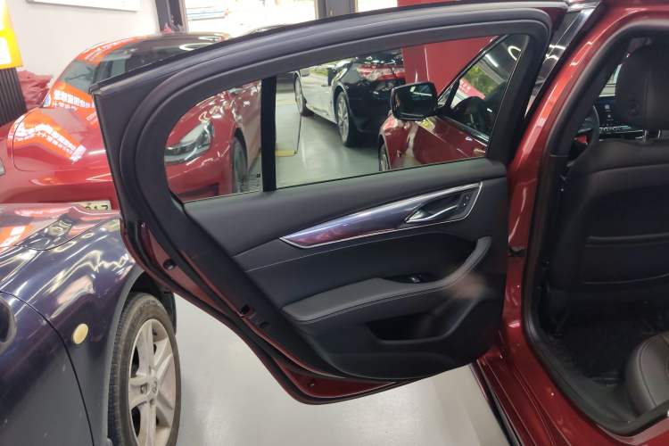 Used Cadillac CT5 2020 28T Stylish Sporty Version Interior 8