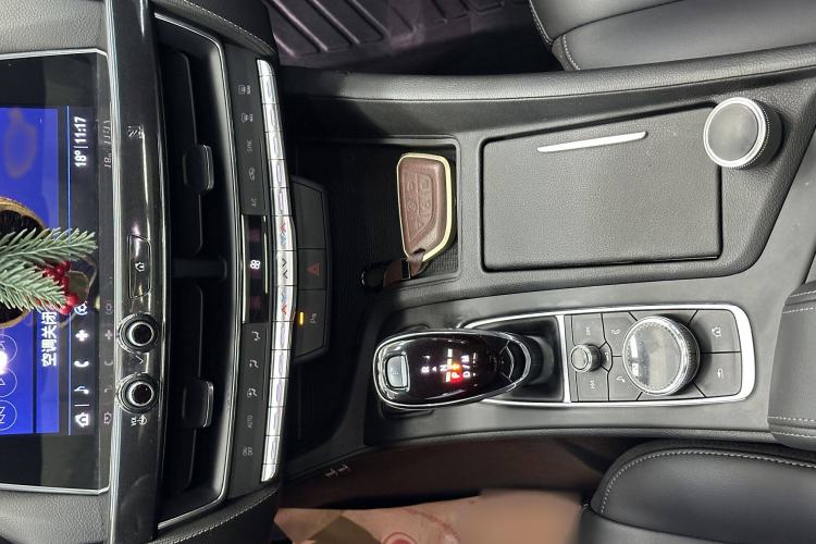 Used Cadillac CT5 2020 28T Fashion Edition Interior 8