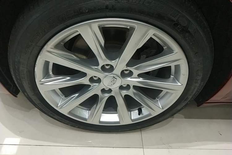 Used Cadillac CT5 2020 28T Fashion Edition Left Front Wheel Hub