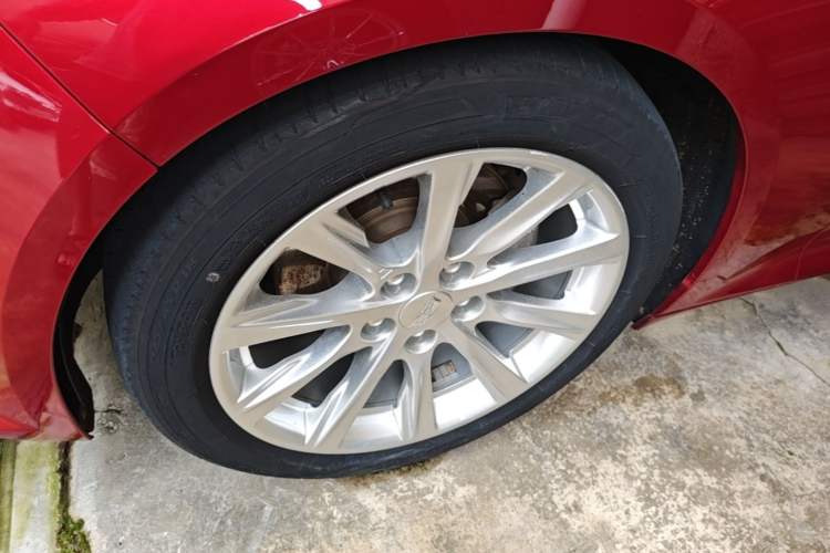 Used Cadillac CT5 2020 28T Fashion Edition Left Front Wheel Hub