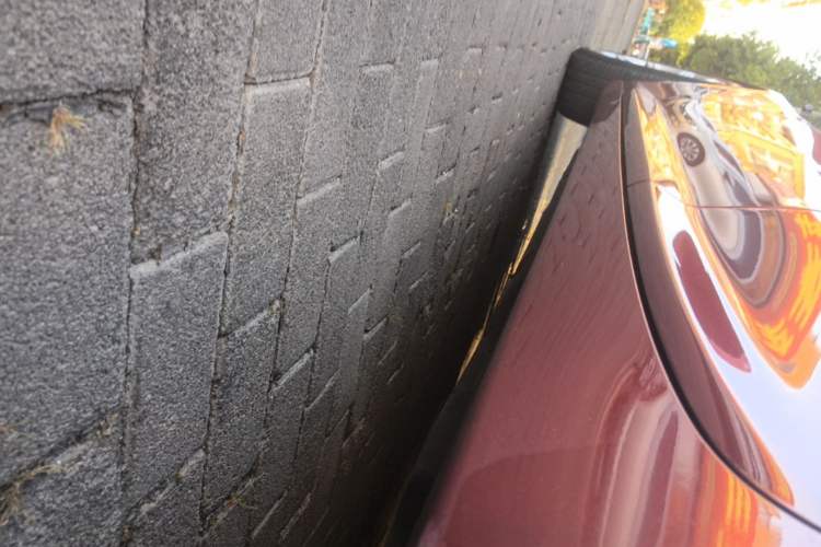 Used Cadillac CT5 2020 28T Fashion Edition Left Side Sill