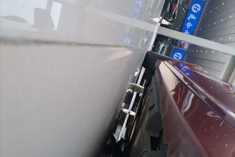 Used Cadillac CT5 2020 28T Fashion Edition Left Side Sill