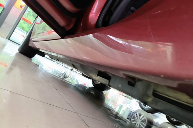 Used Cadillac CT5 2020 28T Tech Edition Left Side Sill