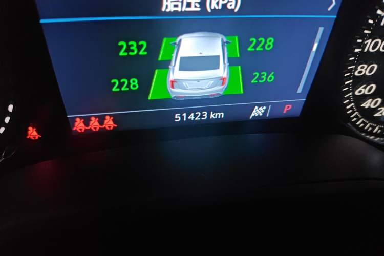 Used Cadillac CT5 2020 28T Fashion Edition Odometer Close Up