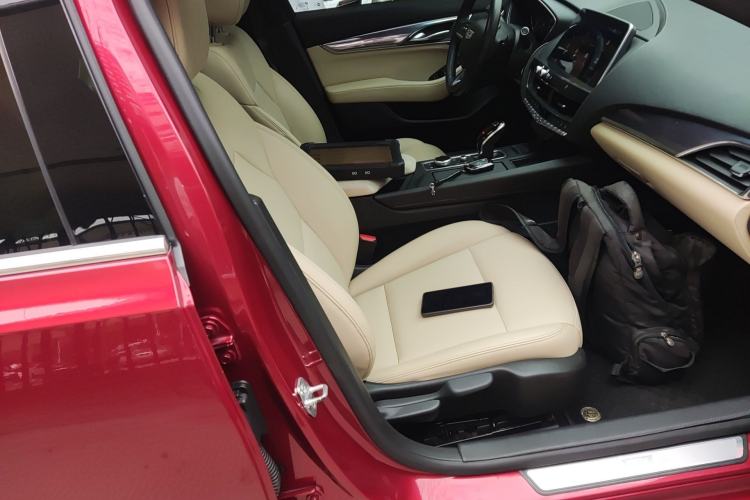 Used Cadillac CT5 2020 28T Fashion Edition Right Front Seat