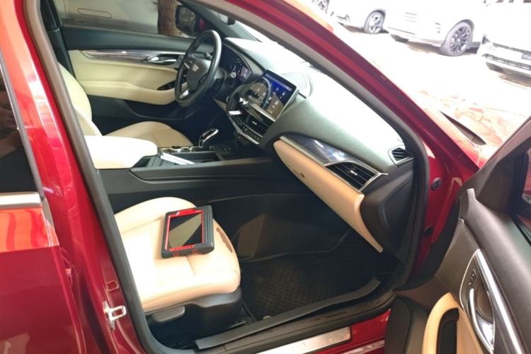 Used Cadillac CT5 2020 28T Fashion Edition Right Front Seat