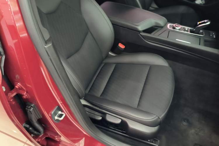 Used Cadillac CT5 2020 28T Tech Edition Right Front Seat