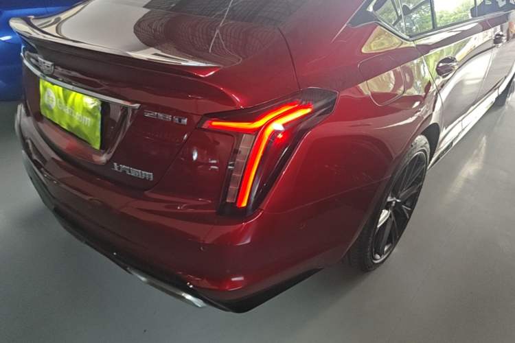 Used Cadillac CT5 2020 Revised 28T Platinum Sport Edition Right Rear Taillight