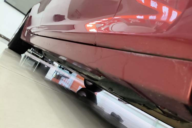Used Cadillac CT5 2020 28T Tech Edition Right Side Sill