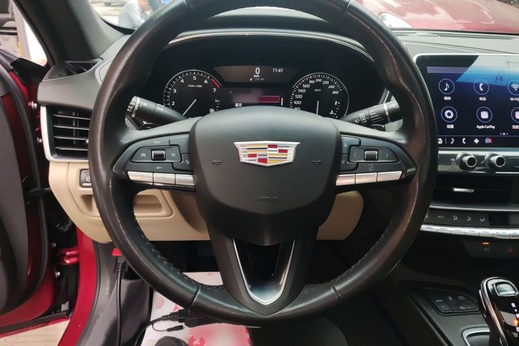 Used Cadillac CT5 2020 28T Fashion Edition Steering Wheel