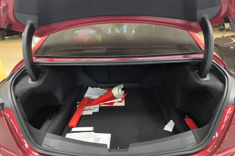 Used Cadillac CT5 2020 Revised Version 28T Fashion Edition Trunk