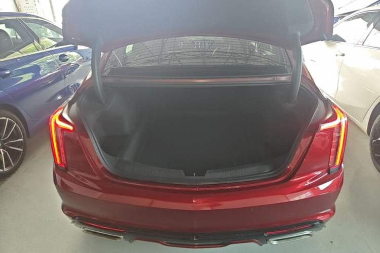Used Cadillac CT5 2020 Revised 28T Platinum Sport Edition Trunk