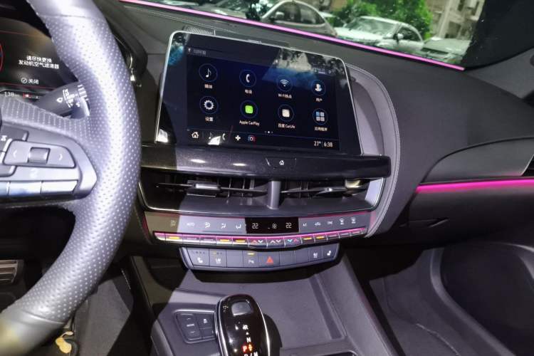 Used Cadillac CT5 2020 28T Leading Sport Model Audio And AC Panel