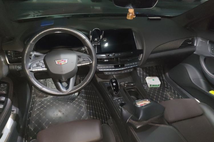 Used Cadillac CT5 2020 Revised 28T Platinum Sport Edition Center Console