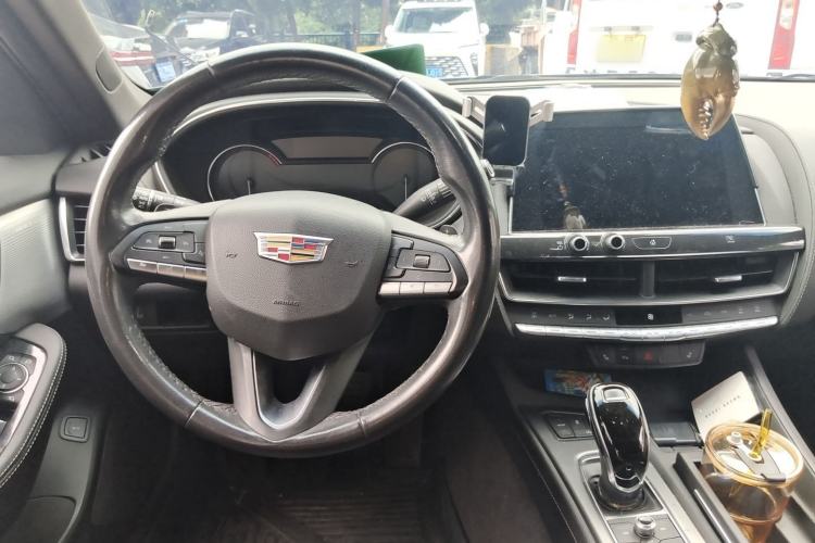 Used Cadillac CT5 2020 28T Luxury Version Center Console