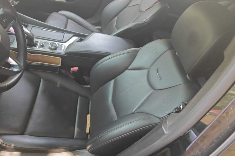 Used Cadillac CT5 2020 Updated 28T Leading Sporty Version Driver Seat