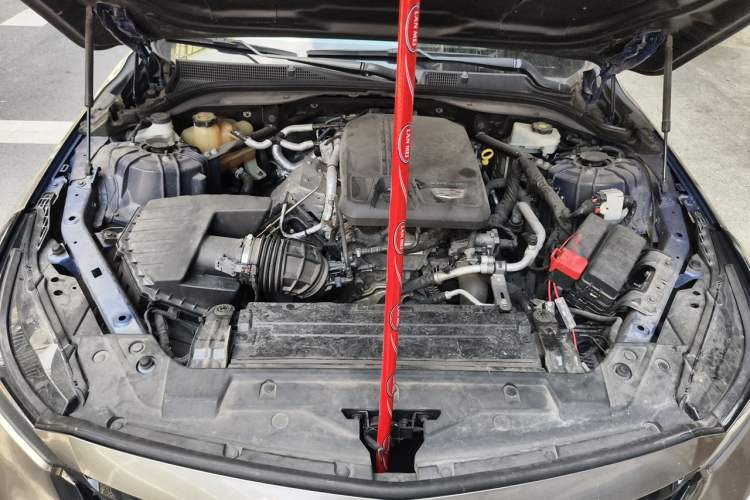 Used Cadillac CT5 2020 Revised Version 28T Tech Edition Engine Bay