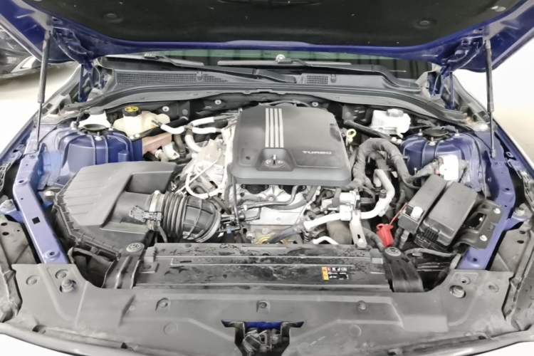 Used Cadillac CT5 2020 28T Tech Edition Engine Bay