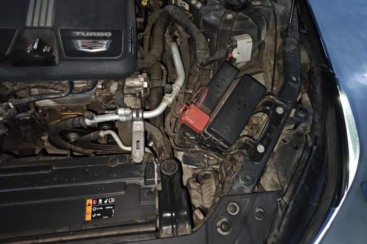 Used Cadillac CT5 2020 Revised Version 28T Luxury Edition Engine Bay Left