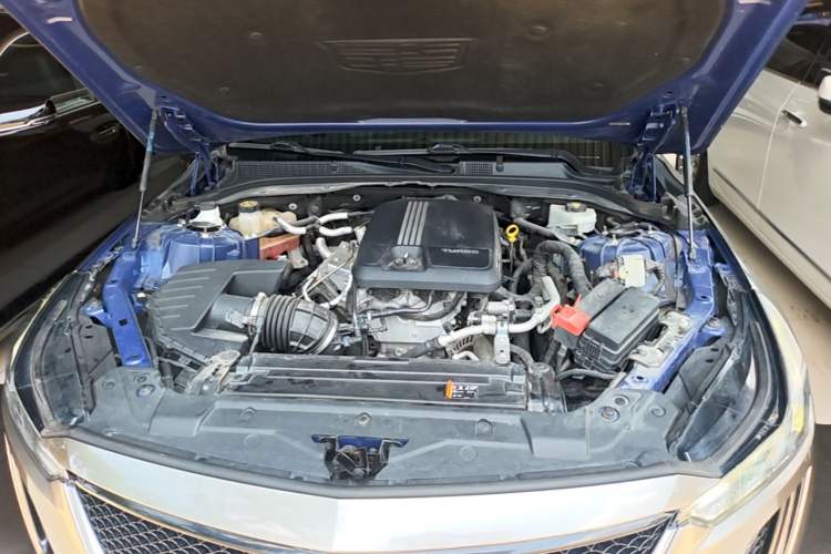 Used Cadillac CT5 2020 28T Platinum Sport Edition Engine Bay