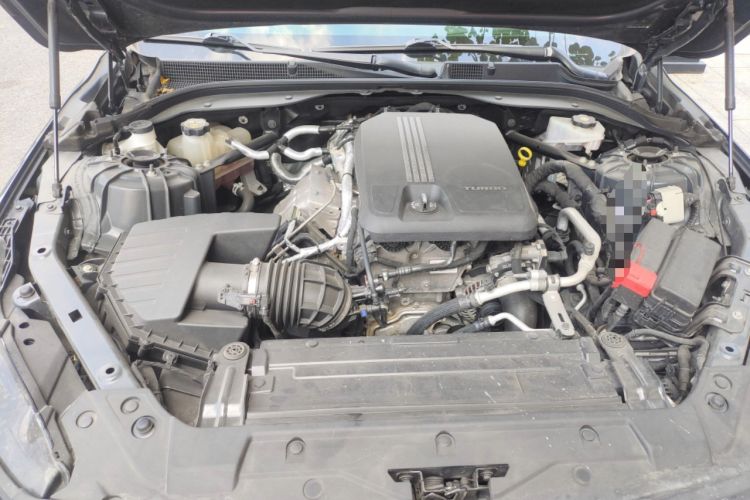 Used Cadillac CT5 2020 28T Leading Sport Model Engine Bay