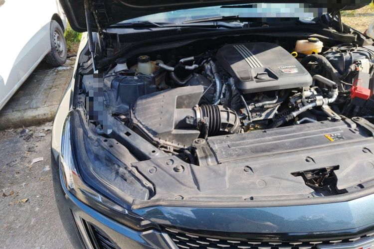 Used Cadillac CT5 2020 Revised Version 28T Luxury Edition Engine Bay Right