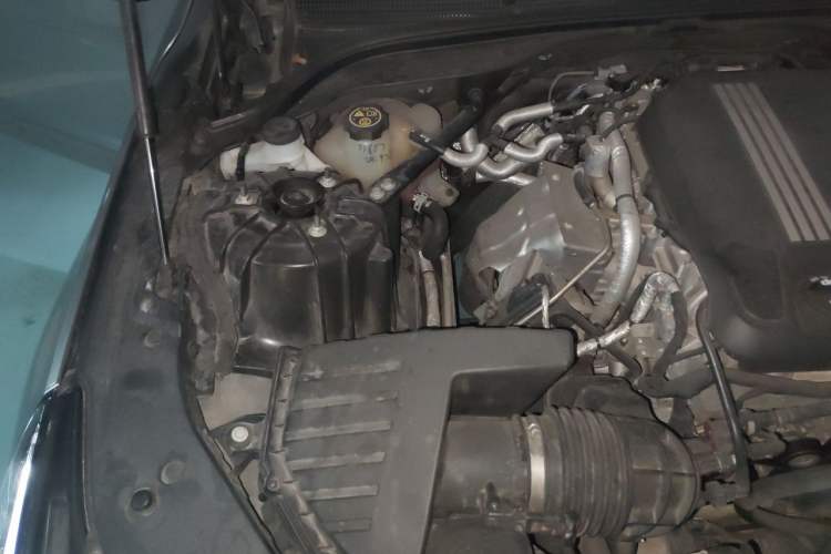 Used Cadillac CT5 2020 Revised 28T Platinum Sport Edition Engine Bay Right