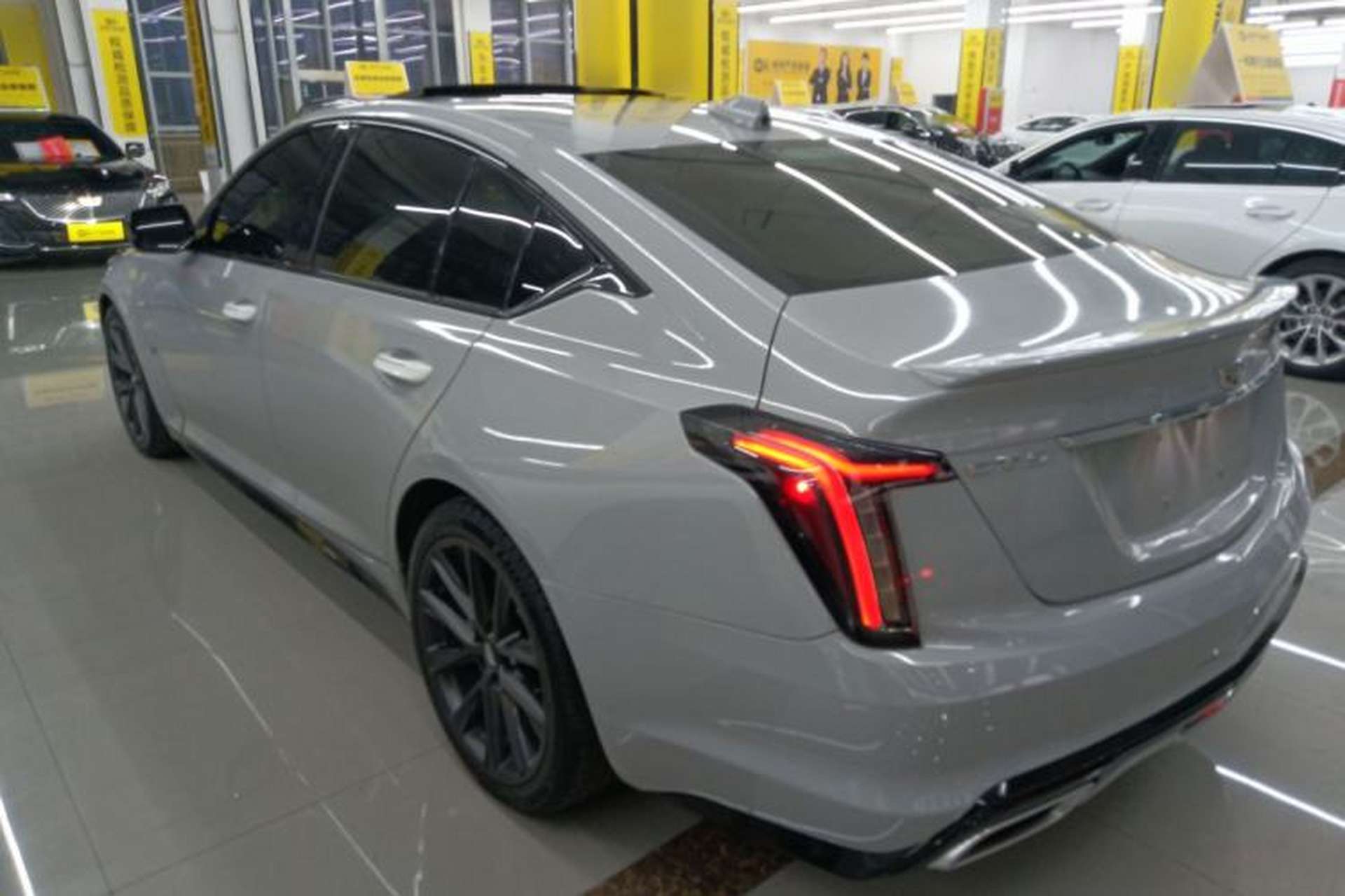 Used Cadillac CT5 2020 Revised 28T Platinum Sport Edition Exterior 2
