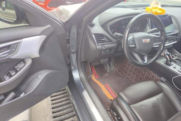 Used Cadillac CT5 2020 28T Leading Sport Model Interior 3